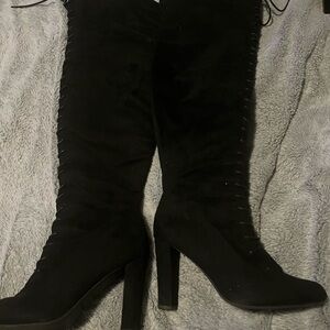 Moda Black Over the Knee Boots